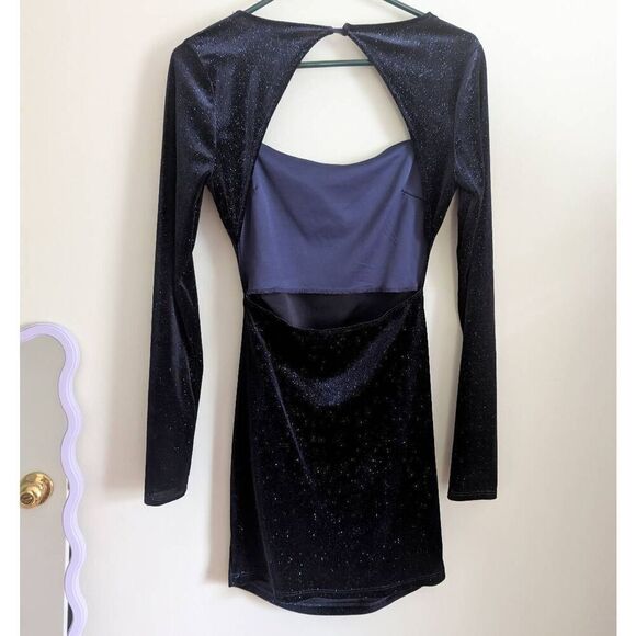 Lovely Day Long Sleeve Blue Glitter Velvet Dress - Picture 4 of 6